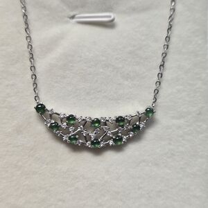 Elegant Silver and Green Jade Necklace